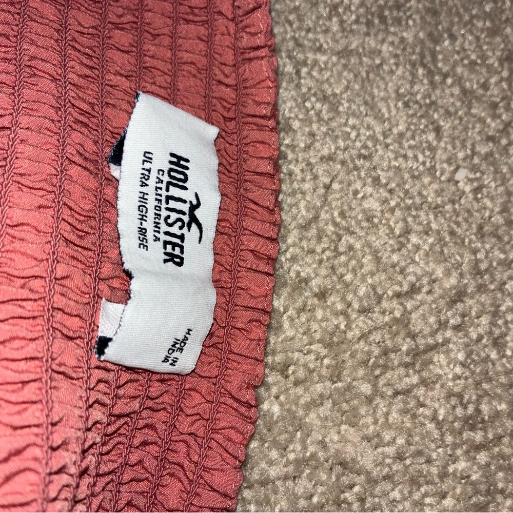 Hollister Ultra High-Rise skirt!